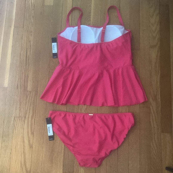 NWT Nicole Miller Studio two piece tankini set in azalea pink - Picture 3 of 16